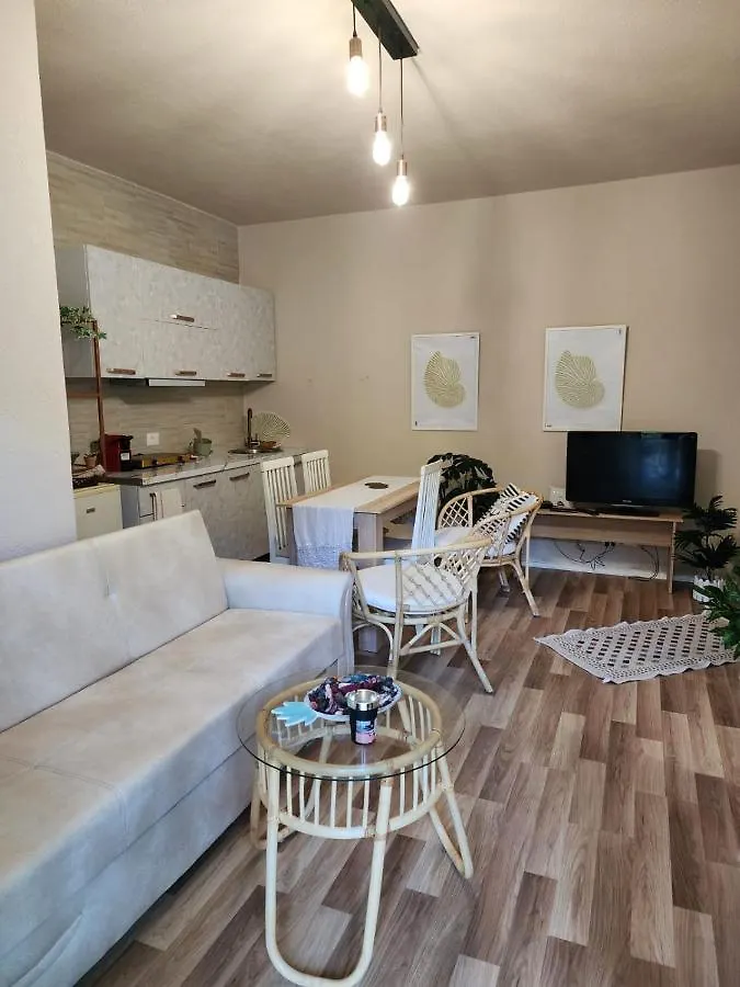 Lela'S Studio Durres