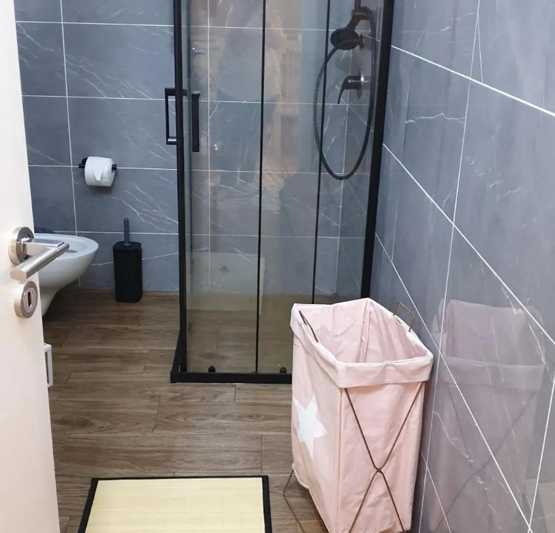 Apartment Lela'S Studio Durres Albania
